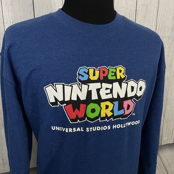 Universal Studios Hollywod Super Nintendo World Logo Crew Fleece Sweater XXL - Picture 3 of 6